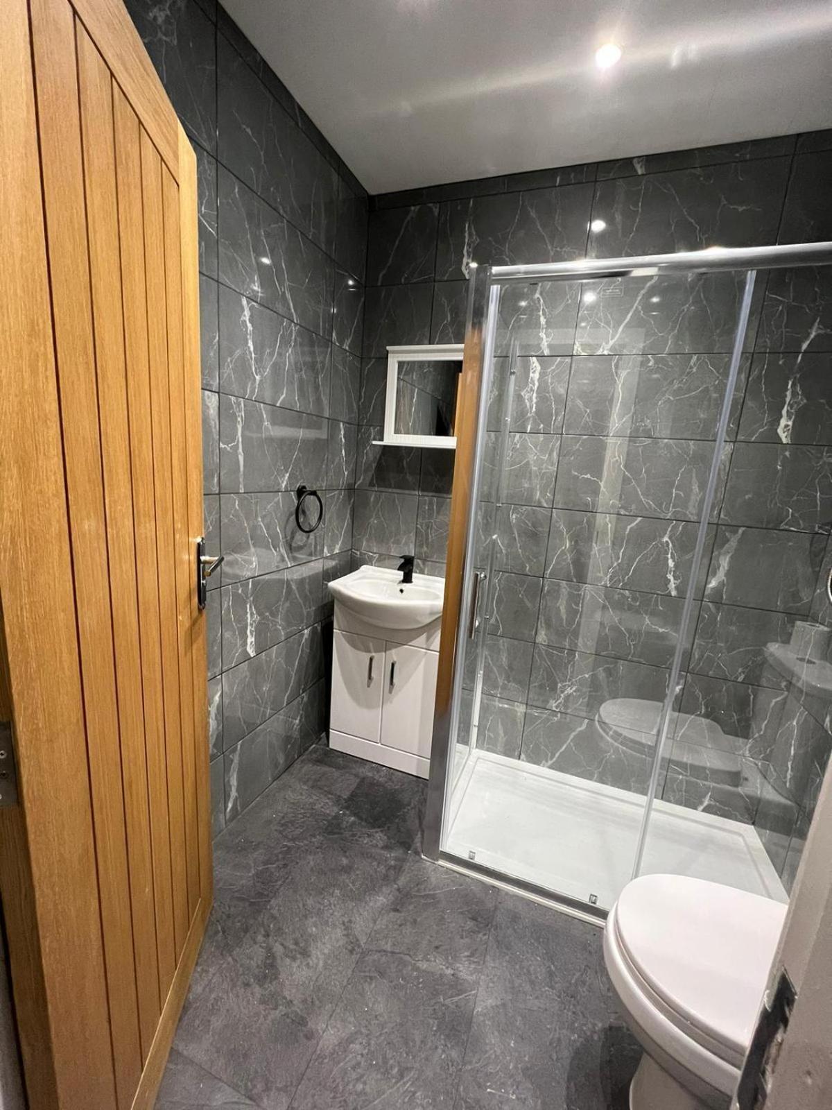 Black Bull Hotel Беллингхем Экстерьер фото